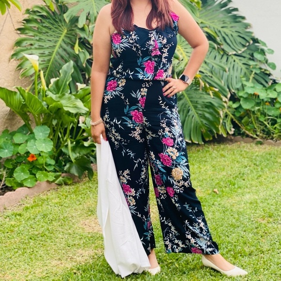 Pants - Floral romper L/XL